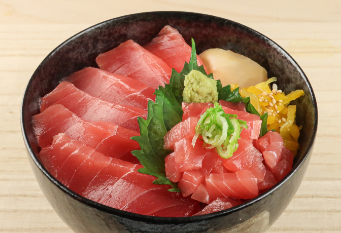 王道の鉄火丼